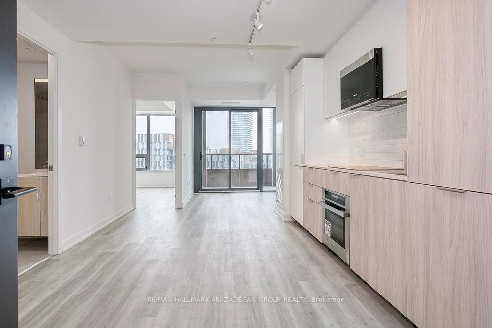 28 Eastern Avenue, Unit PH 13 - Photo 3
