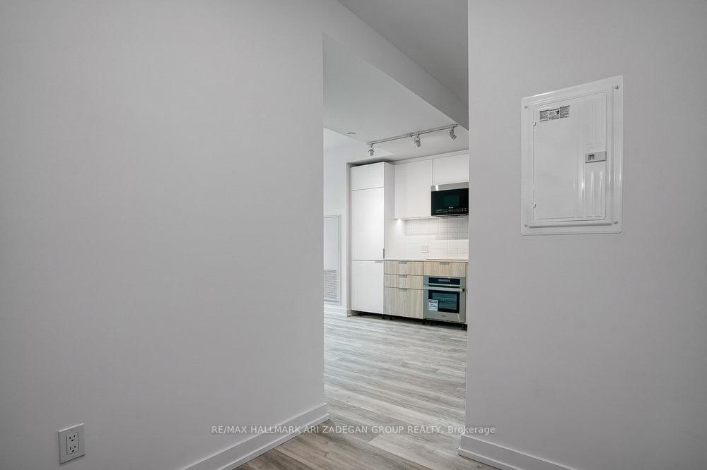 28 Eastern Avenue, Unit PH 13 - Photo 6
