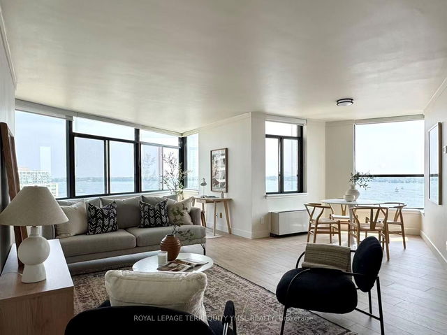 1401 - 250 Queens Quay