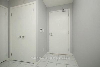 Unit 468 — 209 Fort York Boulevard — photo 2