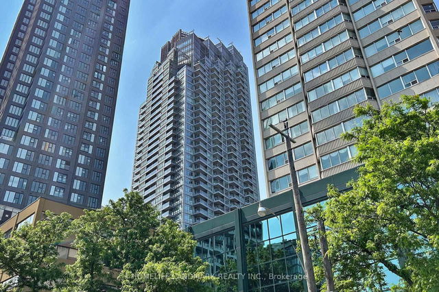 1505 - 2181 Yonge Street