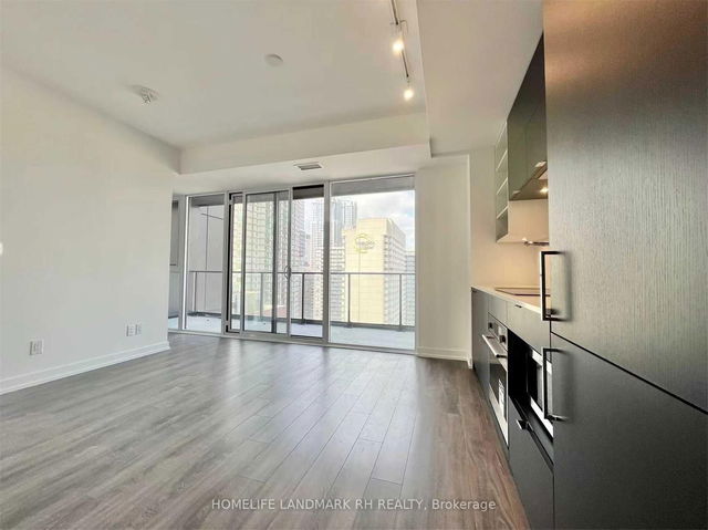 1601 - 20 Edward Street