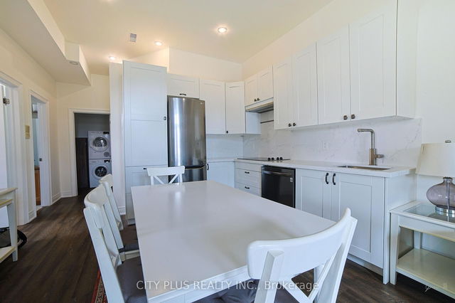 293A Hounslow Avenue