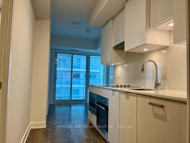 2705 - 99 Broadway Avenue