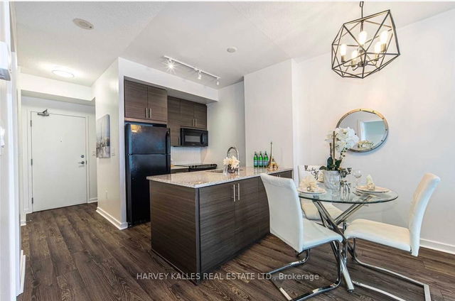 1405 - 70 Forest Manor Road