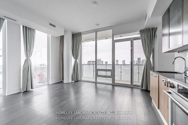 Lph3603 - 28 Wellesley Street E