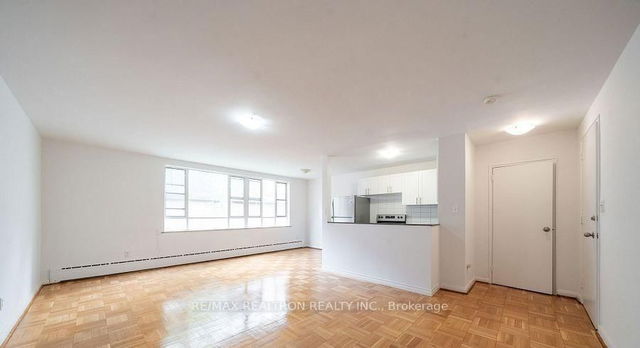 205 - 77 Erskine Avenue