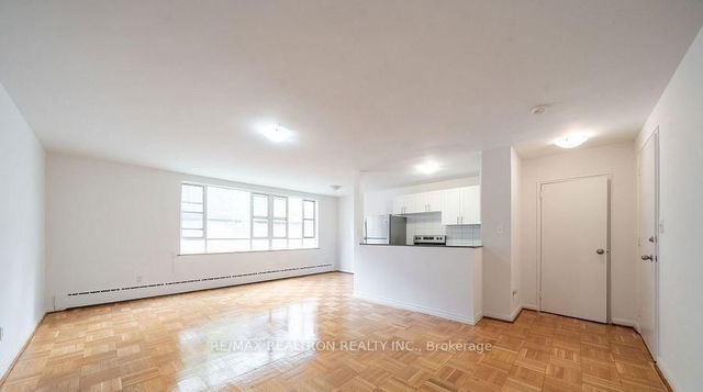 205 - 77 Erskine Avenue