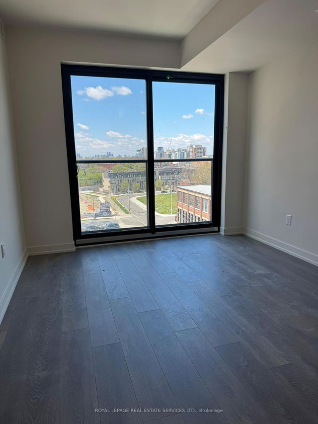 709 - 181 Sterling Road