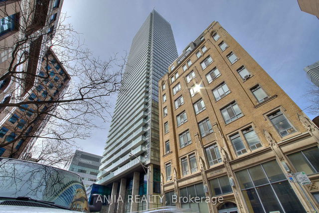 3104 - 38 Grenville Street