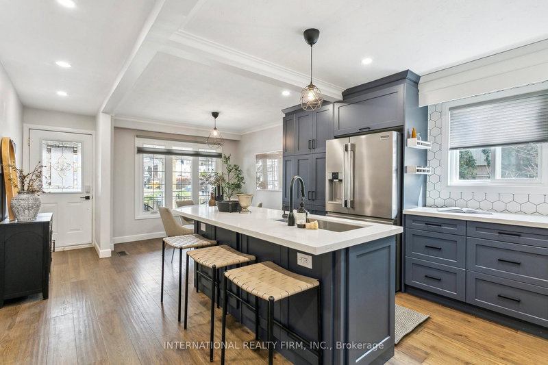 50 Denison Ave, Toronto, M5T 2M8 | Image 2