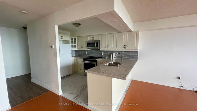 2408 - 3300 Don Mills Road
