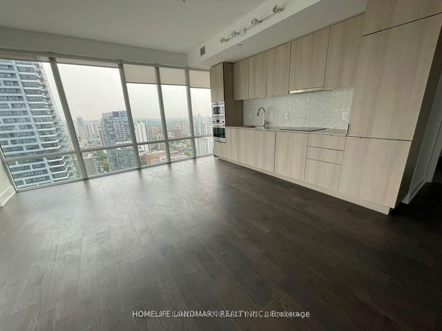 3508 - 955 Bay Street