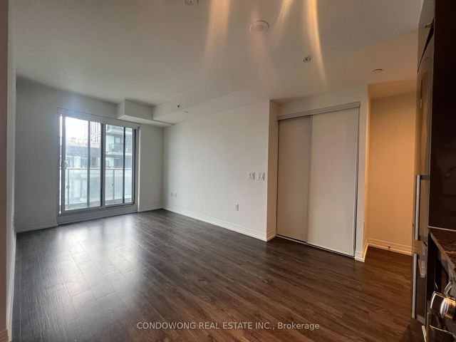 1733 - 251 Jarvis Street