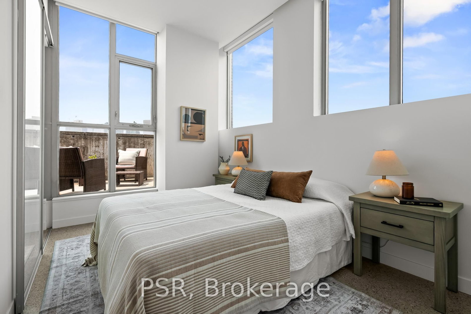 Listing Image 22