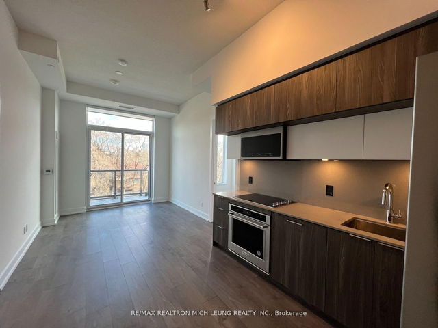 643 - 25 Adra Grado Way
