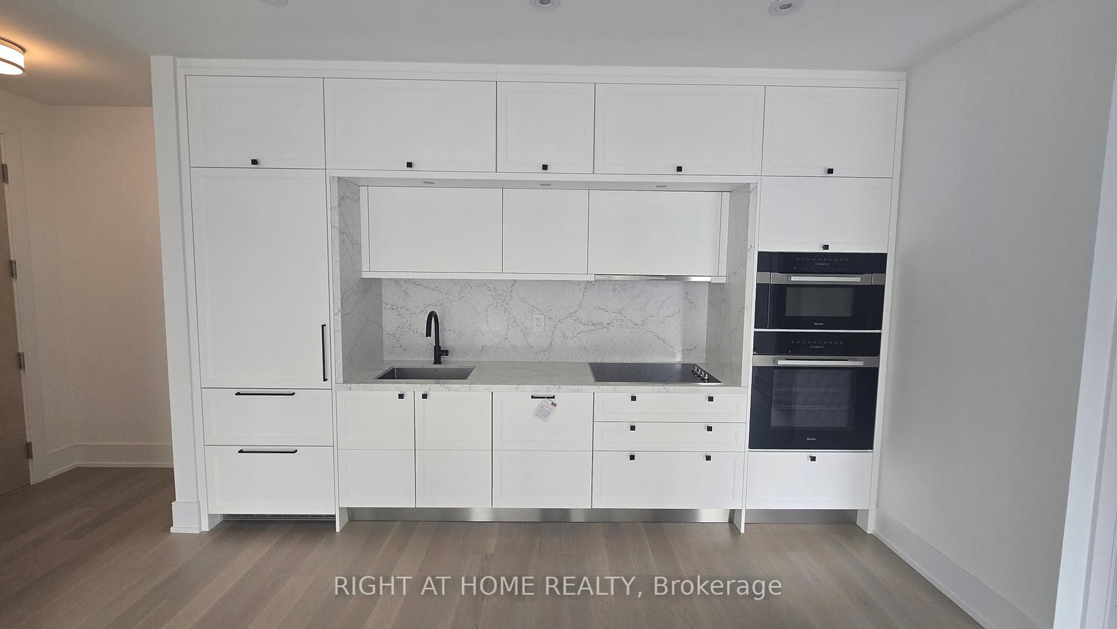 155 Merchants' Wharf, Unit 827 - Photo 27