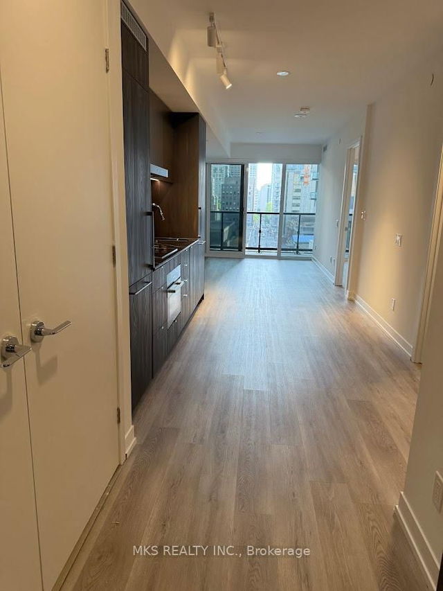 702 - 771 Yonge Street