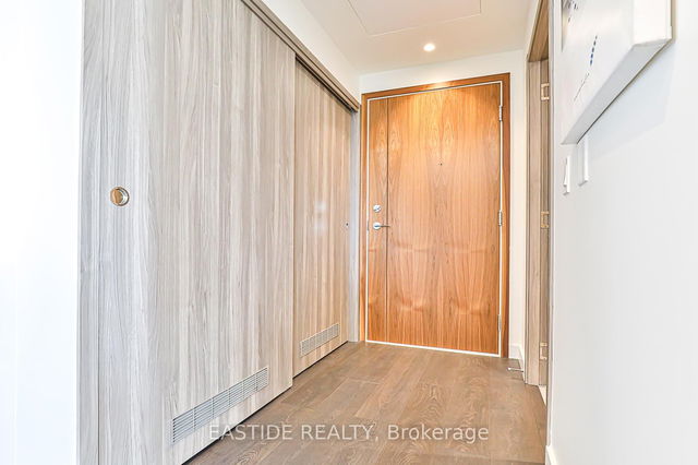 1102 - 85 Mcmahon Drive