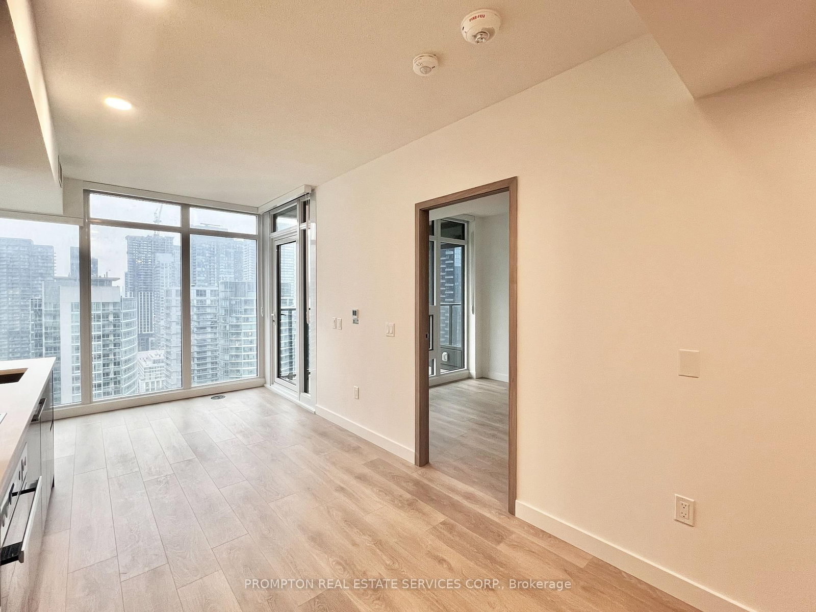 1 Concord Cityplace Way, Unit 2902 - Photo 5