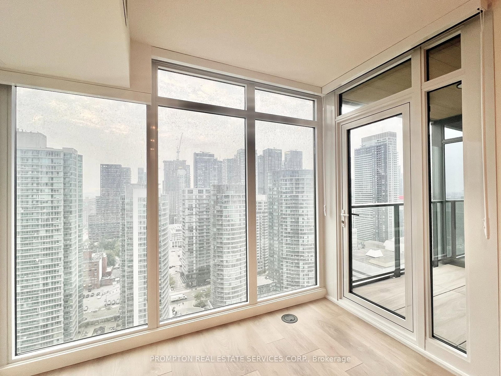 1 Concord Cityplace Way, Unit 2902 - Photo 8