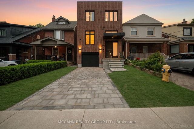 276 Wychwood Avenue