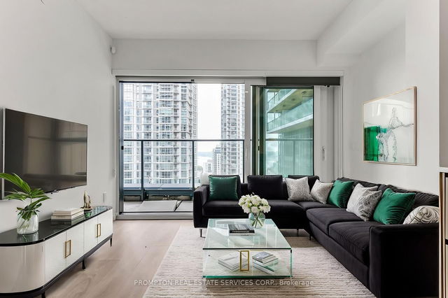 1511 - 3 Concord Cityplace Way
