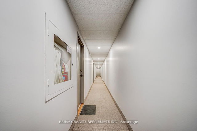 204 - 1087 Bloor Street