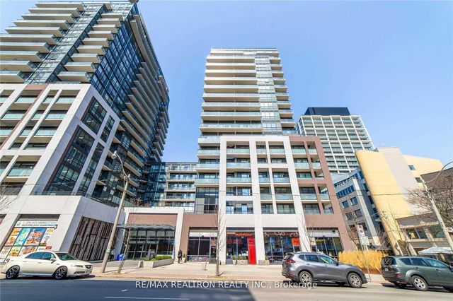 315 - 460 Adelaide Street