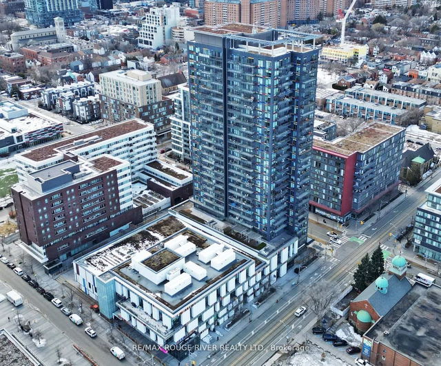 908 - 225 Sackville Street