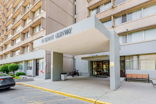 912 - 10 Sunny Glenway