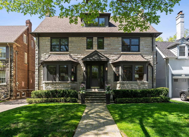 12 Highland Crescent