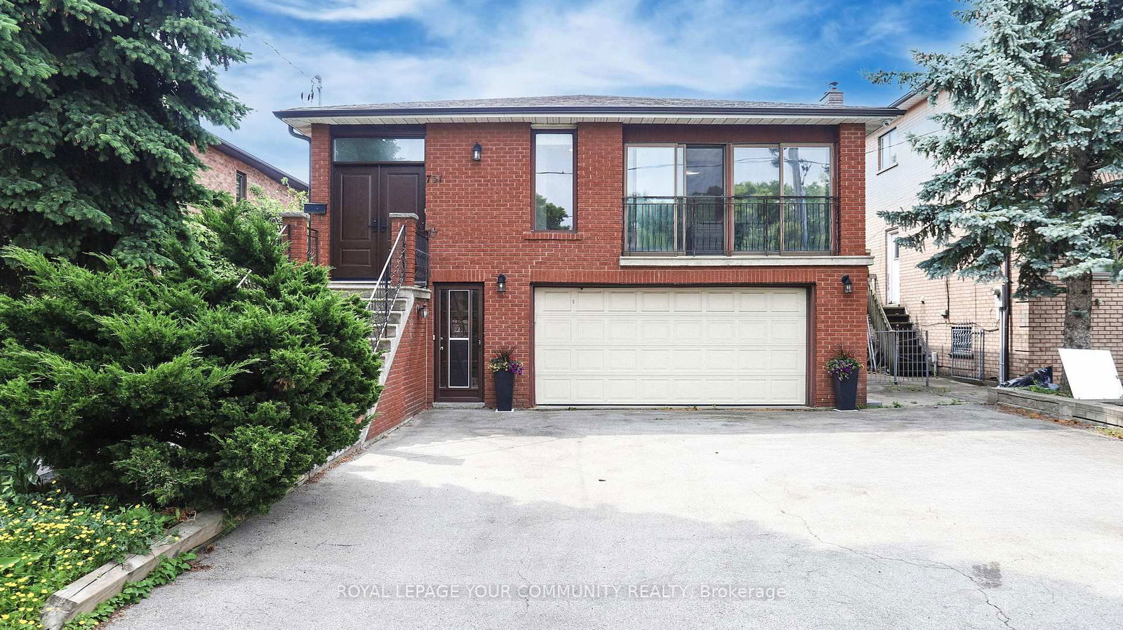 Detached House for sale at 731 Glencairn Avenue, Toronto, Englemount-Lawrence, M6B 1Z9 - MLS: C12209503