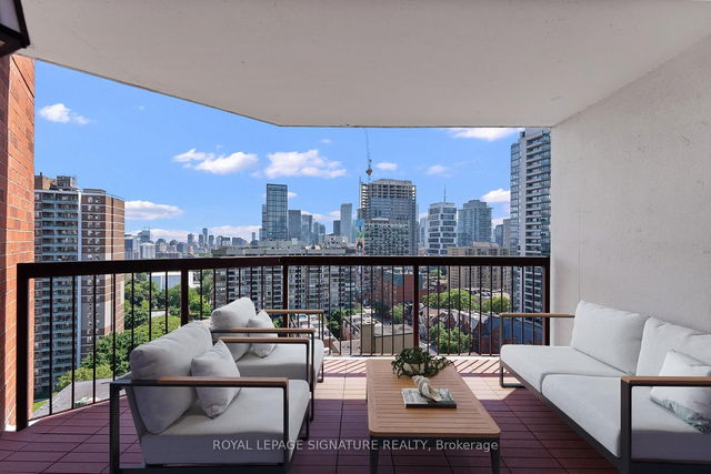 1805 - 77 Maitland Place