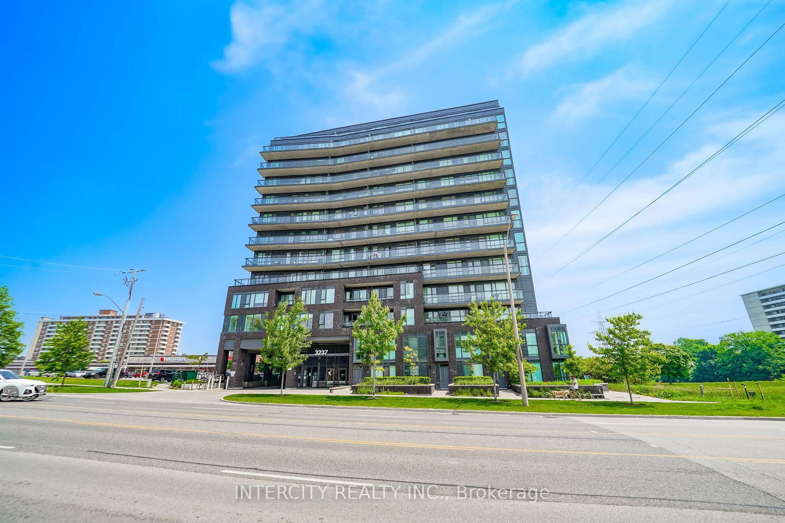 Condo for sale at 611-3237 Bayview Avenue, Toronto, Bayview Village, M2K 2J7 - MLS: C12209721