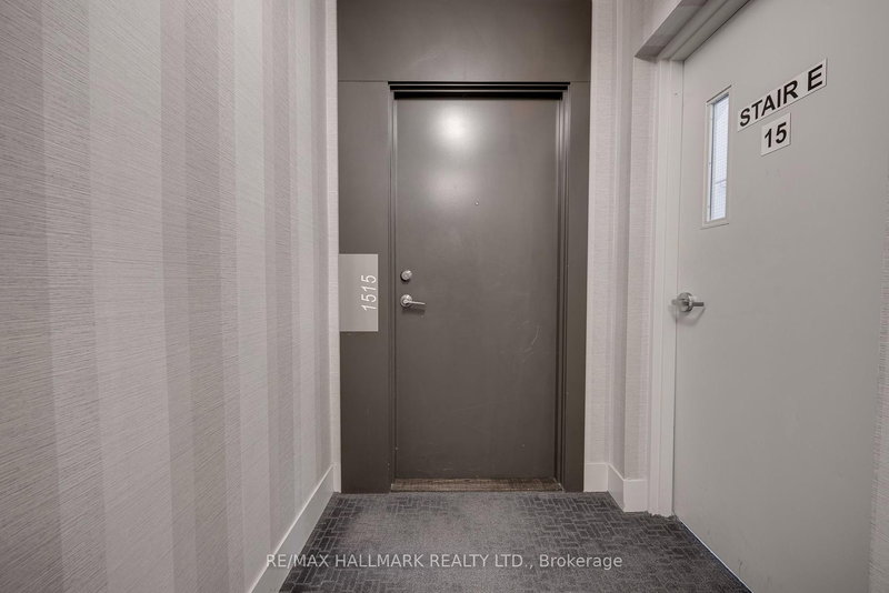 1515 - 20 Bruyeres Mews, Toronto, M5V 0G8 | Image 3