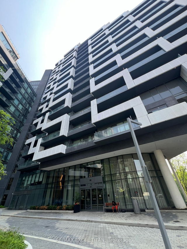 628 - 25 Adra Grado Way