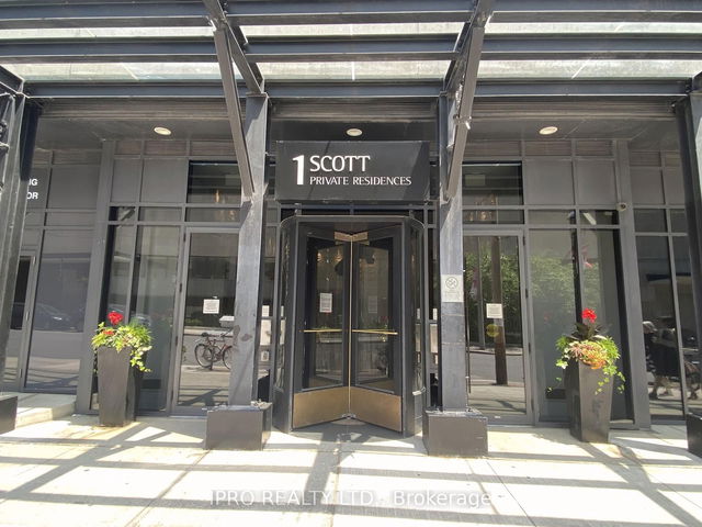 2709 - 1 Scott Street