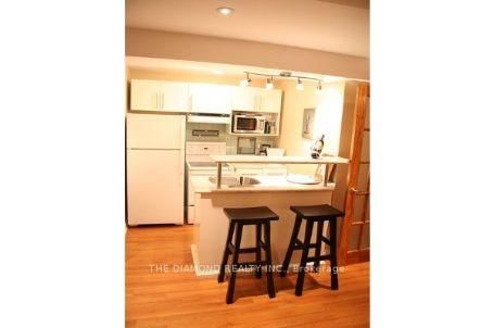 Bsmt - 334 Hillsdale Avenue E