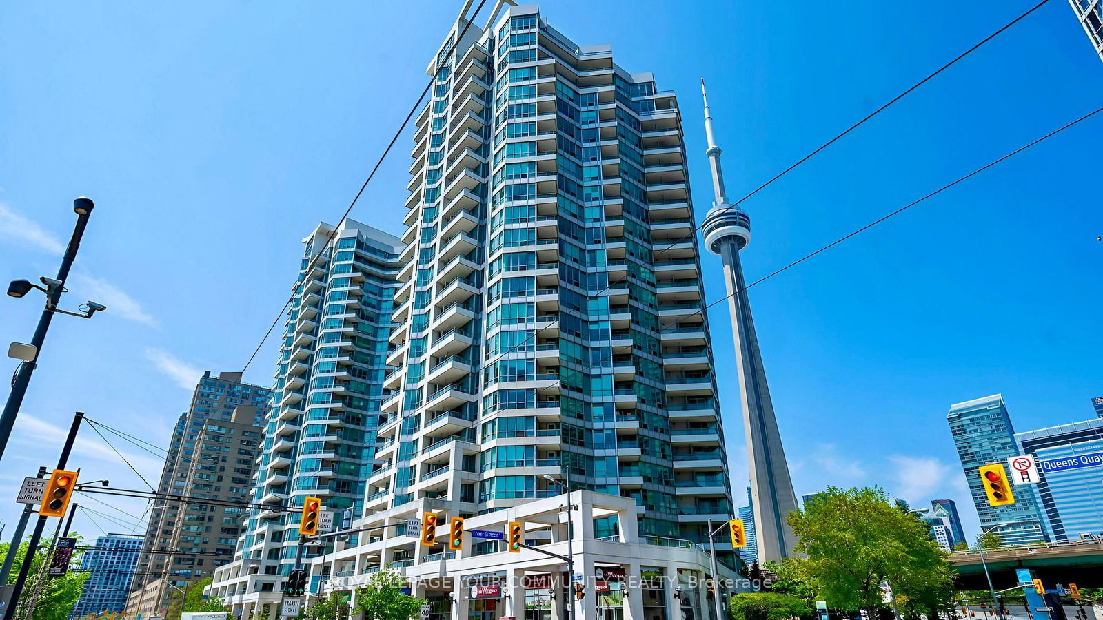Condo for sale at 2323-230 Queens Quay, Toronto, Waterfront Communities C1, M5J 2Y7 - MLS: C12210192