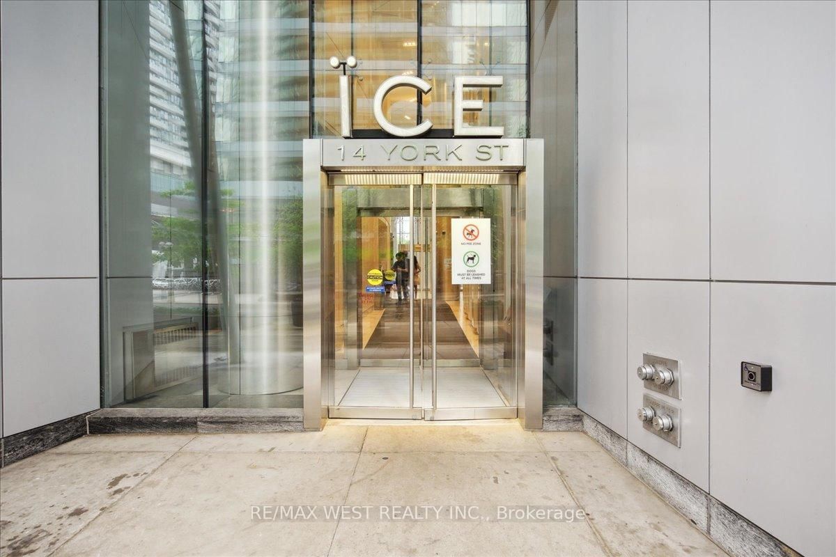 Condo for sale at 512-14 York Street, Toronto, Waterfront Communities C1, M5J 0B1 - MLS: C12210211