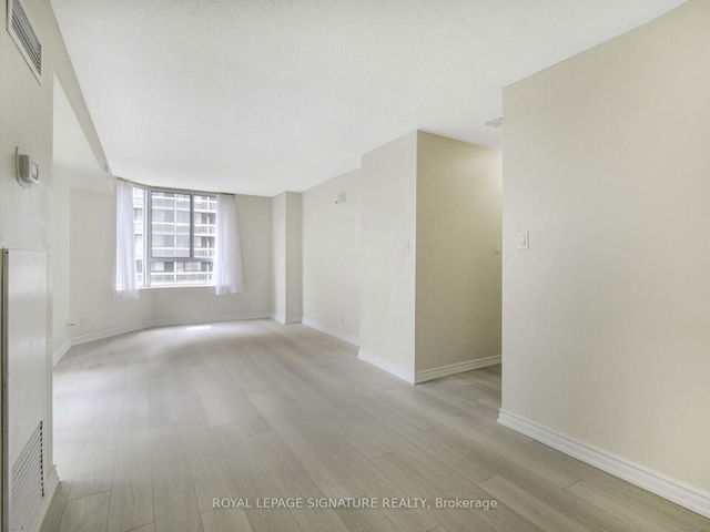 1006 - 44 Gerrard Street