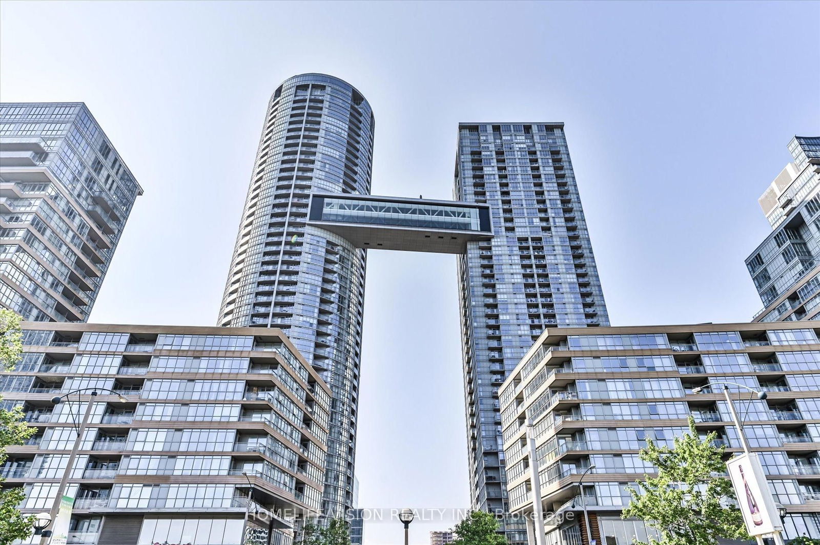 Condo for sale at 4806-21 Iceboat Terrace, Toronto, Waterfront Communities C1, M5V 4A9 - MLS: C12210278