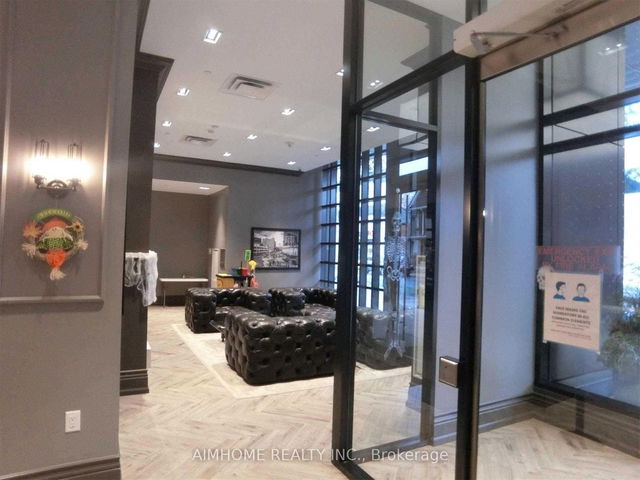 813 - 608 Richmond Street