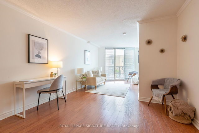 206 - 356 McRae Drive