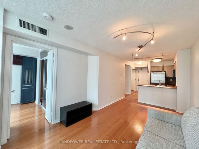 1110 - 28 Harrison Garden Boulevard