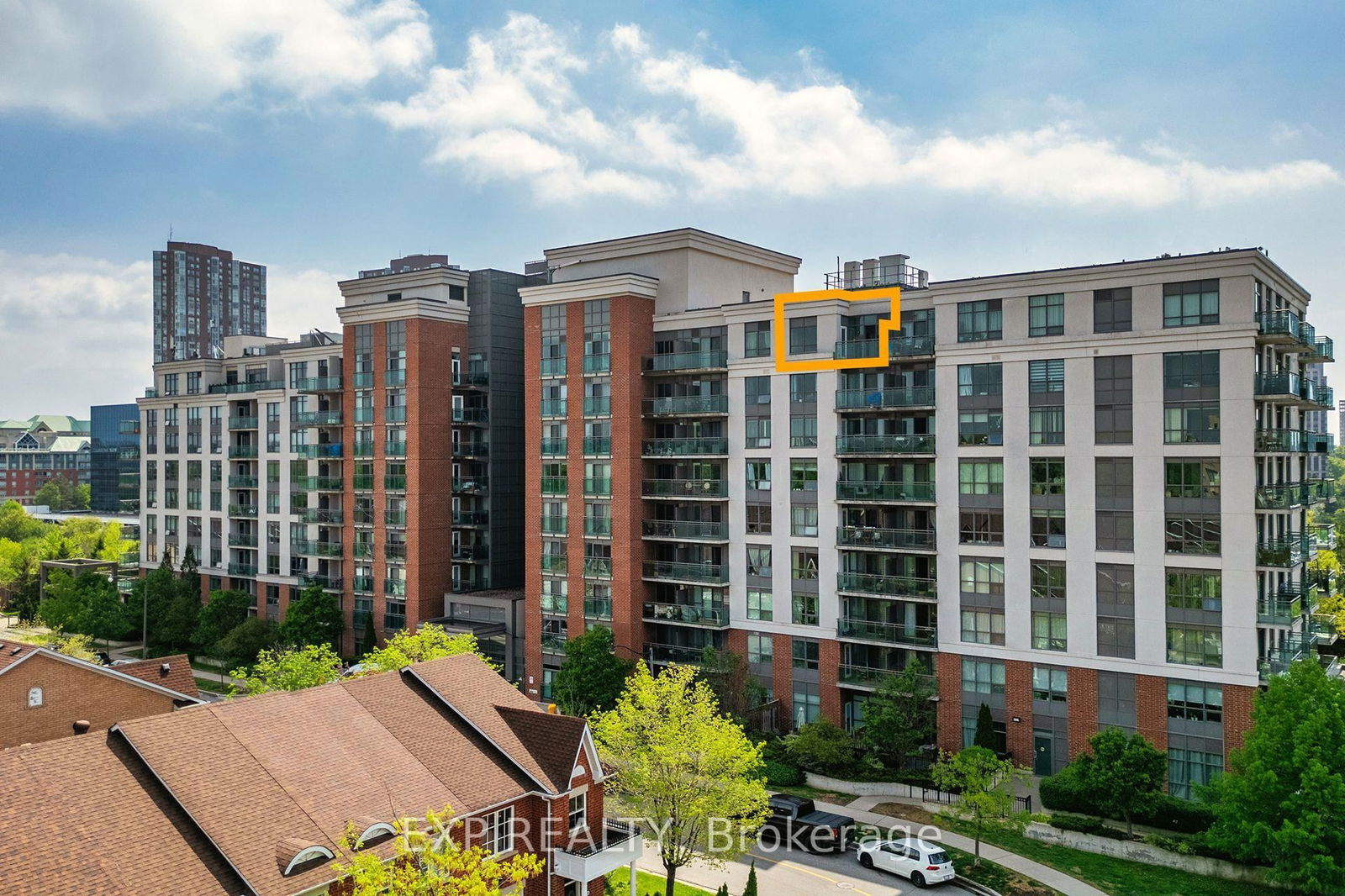 Condo for sale at 926-120 Dallimore Circle, Toronto, Banbury-Don Mills, M3C 4J1 - MLS: C12210510