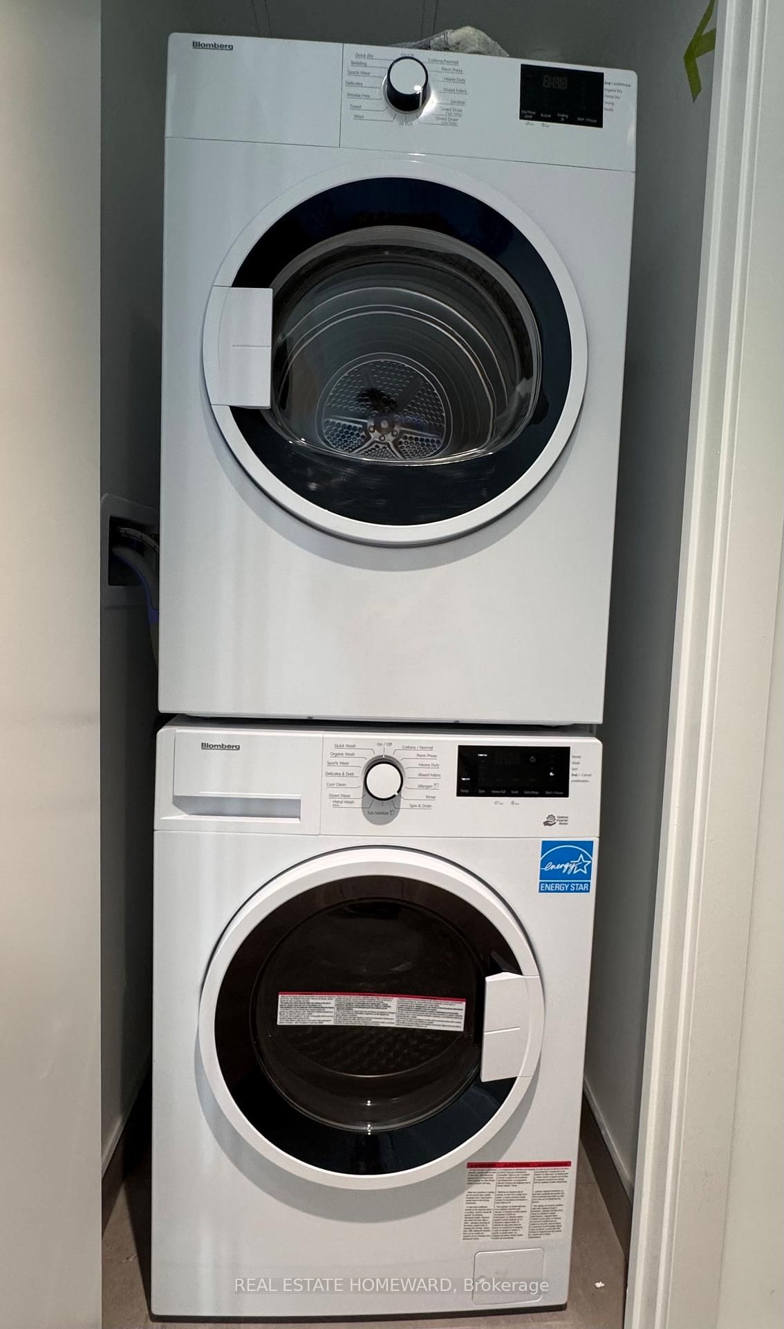 8 Wellesley Street W, Unit 4505 - Photo 9