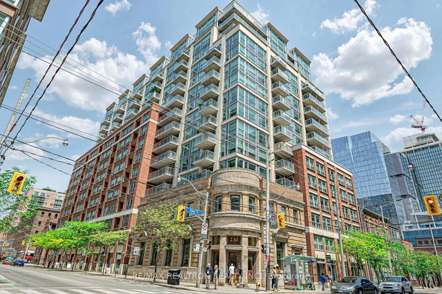 318 - 230 King Street