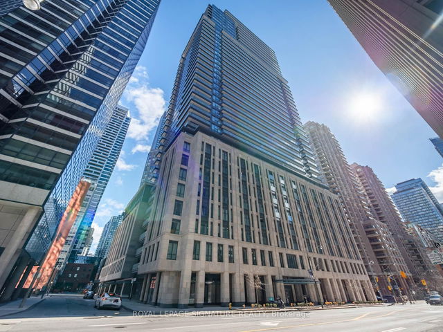 1909 - 955 Bay Street